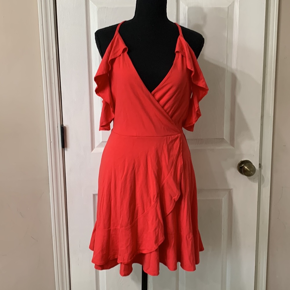 Bobi Ruffle Wrap Cold Shoulder Dress Small